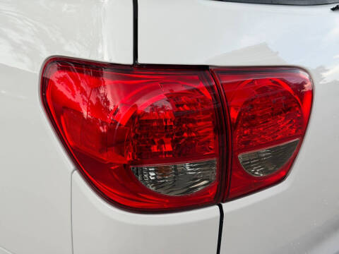 2016 Toyota Sequoia Limited