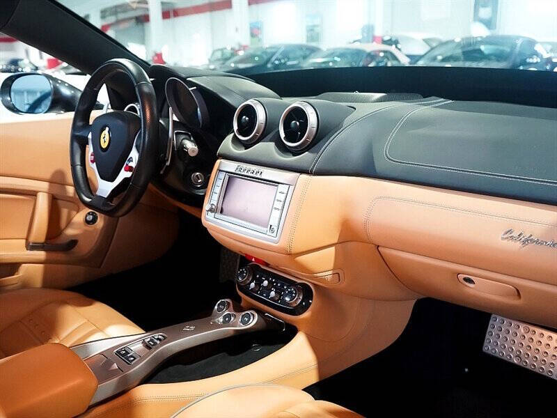 2013 Ferrari California 44
