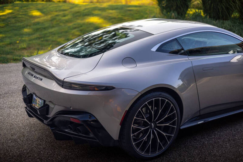 2023 Aston Martin Vantage