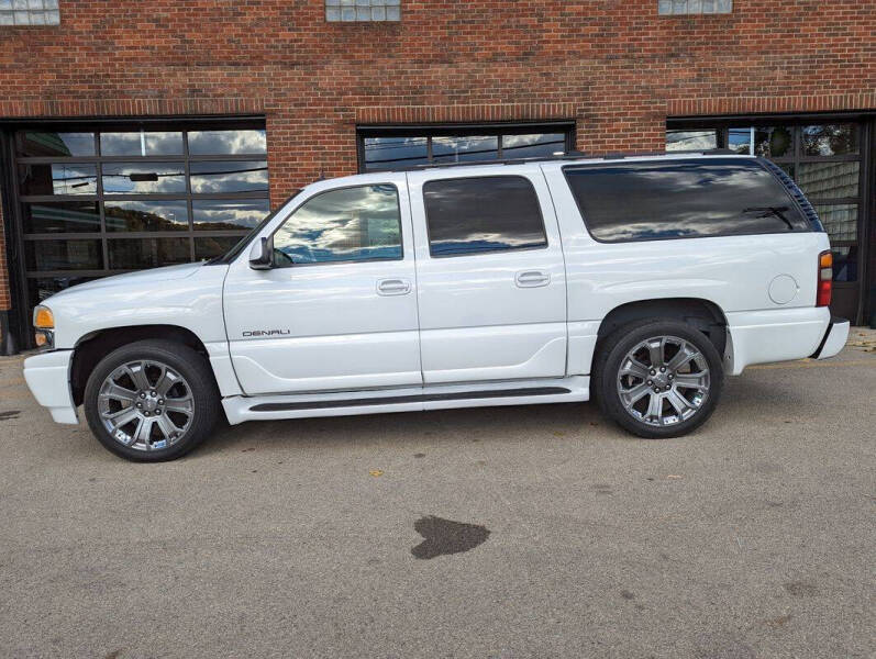 2003 GMC Yukon XL Denali