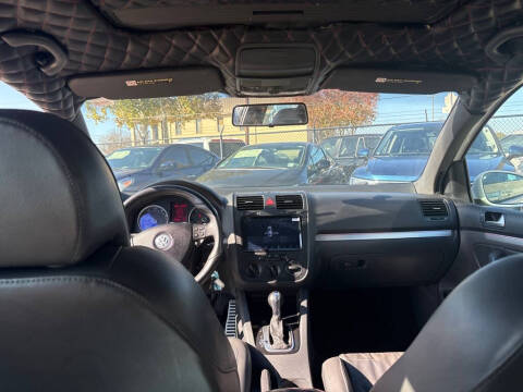 2009 Volkswagen GTI Base PZEV