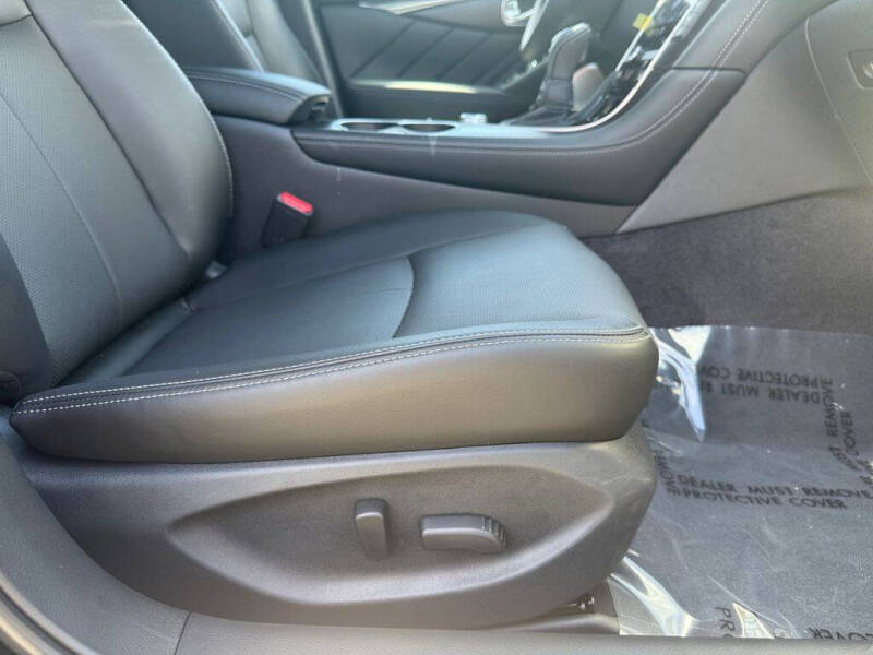 2024 Infiniti Q50 Sensory