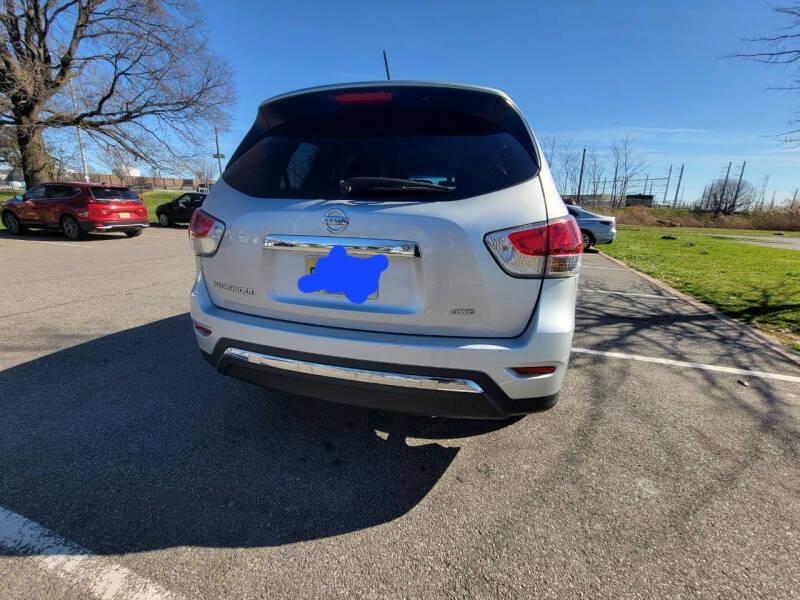 2015 Nissan Pathfinder Platinum