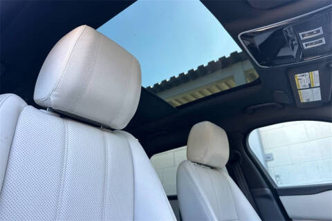 2021 Land Rover Range Rover Velar P250 R-Dynamic S