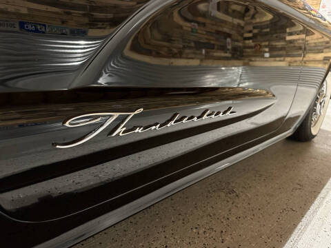1960 Ford Thunderbird