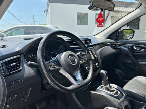 2017 Nissan Rogue Sport S