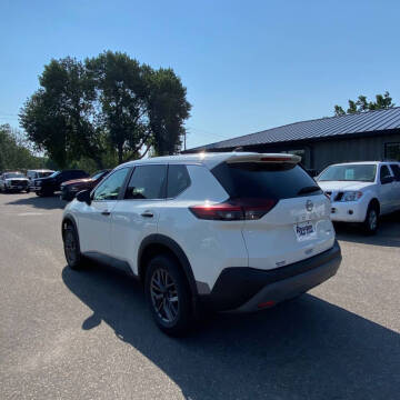 2022 Nissan Rogue S