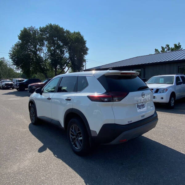 2022 Nissan Rogue S