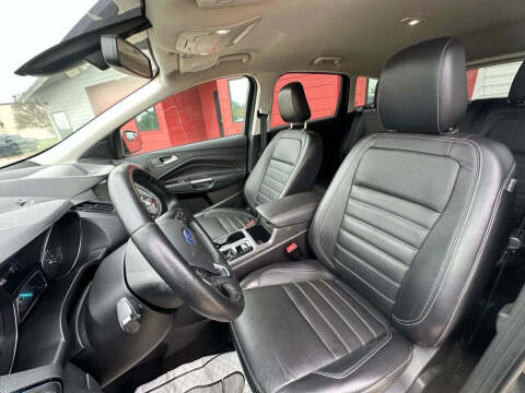 2019 Ford Escape Titanium