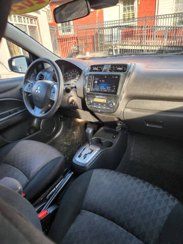 2021 Mitsubishi Mirage LE