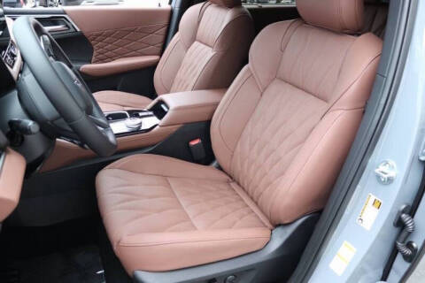 2025 Mitsubishi Outlander SEL