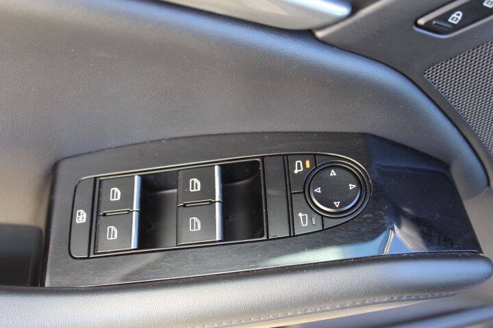 2024 Mazda Mazda3 Hatchback 2.5 S Select Sport