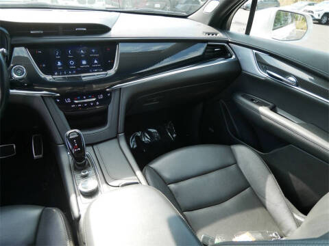 2020 Cadillac XT6 Sport