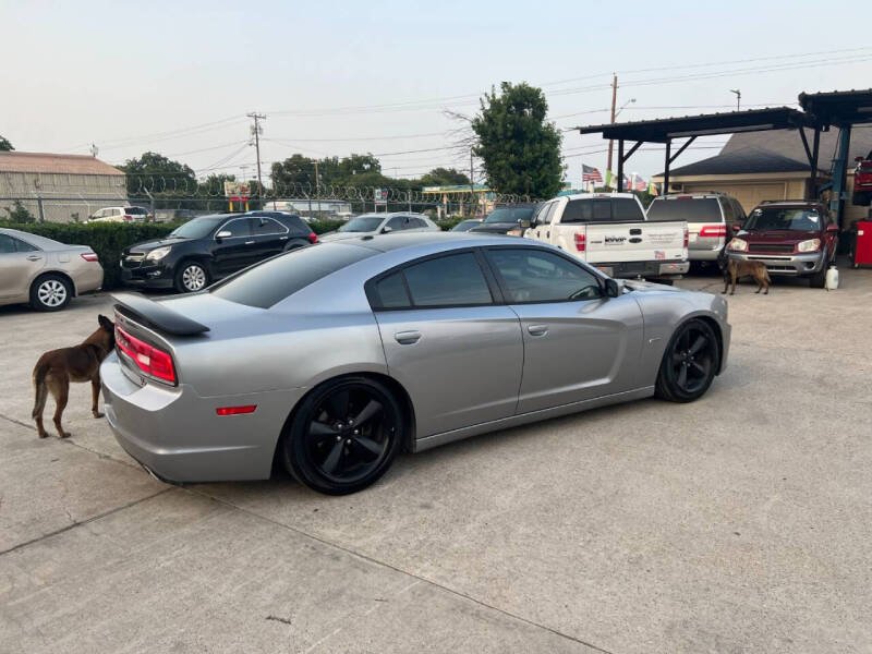 2013 Dodge Charger R/T Plus