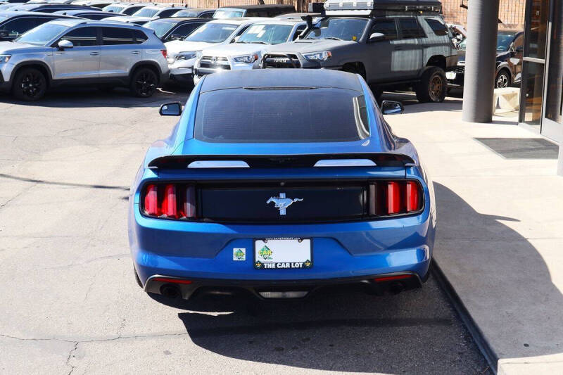 2017 Ford Mustang V6