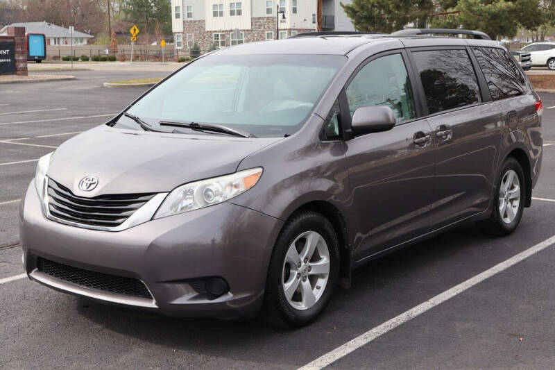 2012 Toyota Sienna