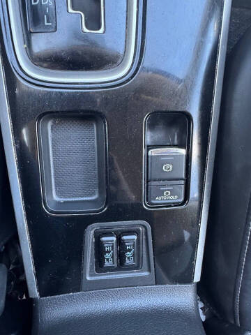 2019 Mitsubishi Outlander SE