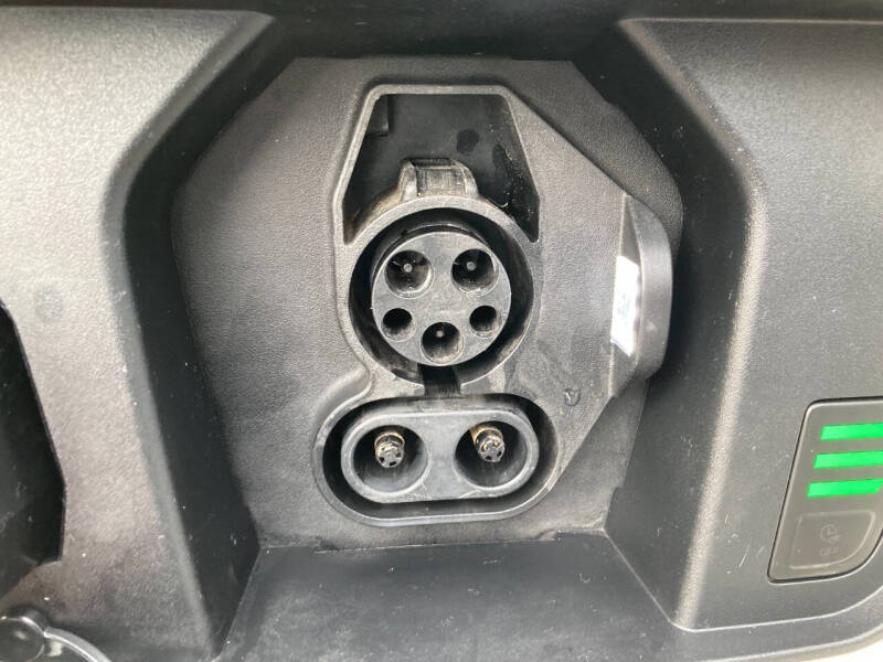 2023 Kia Niro EV Wave