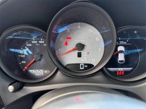 2020 Porsche Macan S