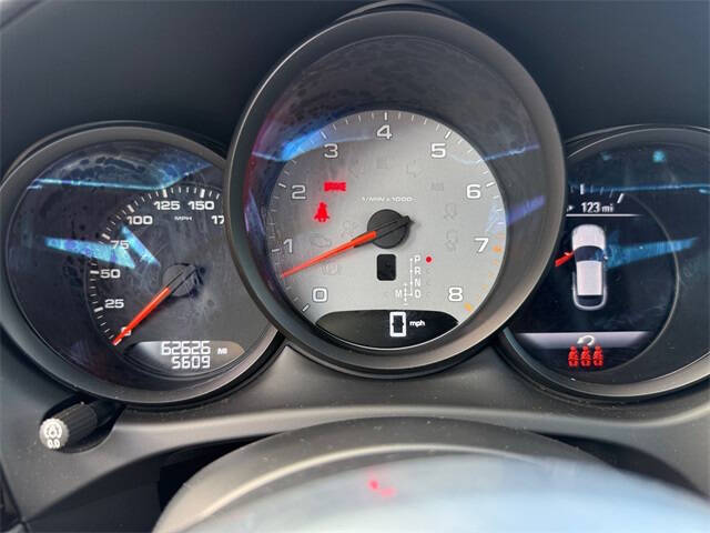 2020 Porsche Macan S