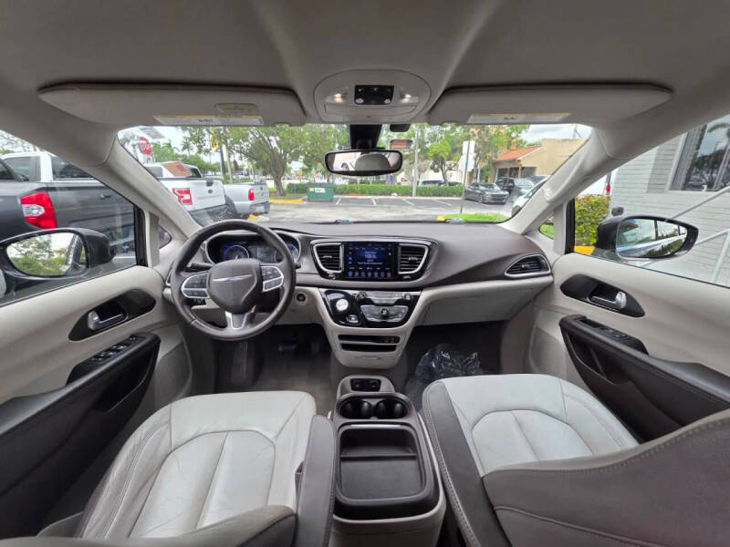 2017 Chrysler Pacifica