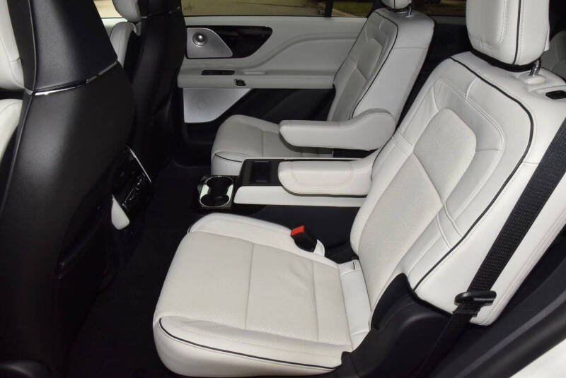 2025 Lincoln Aviator Black Label