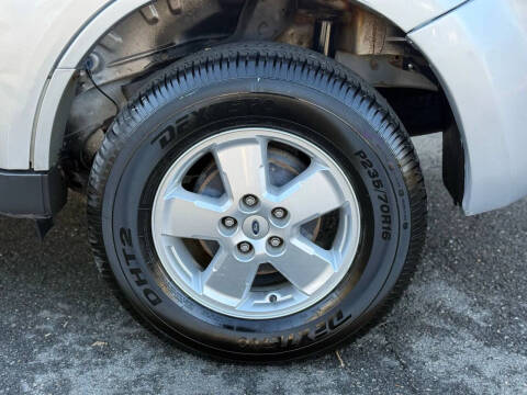 2011 Ford Escape XLS