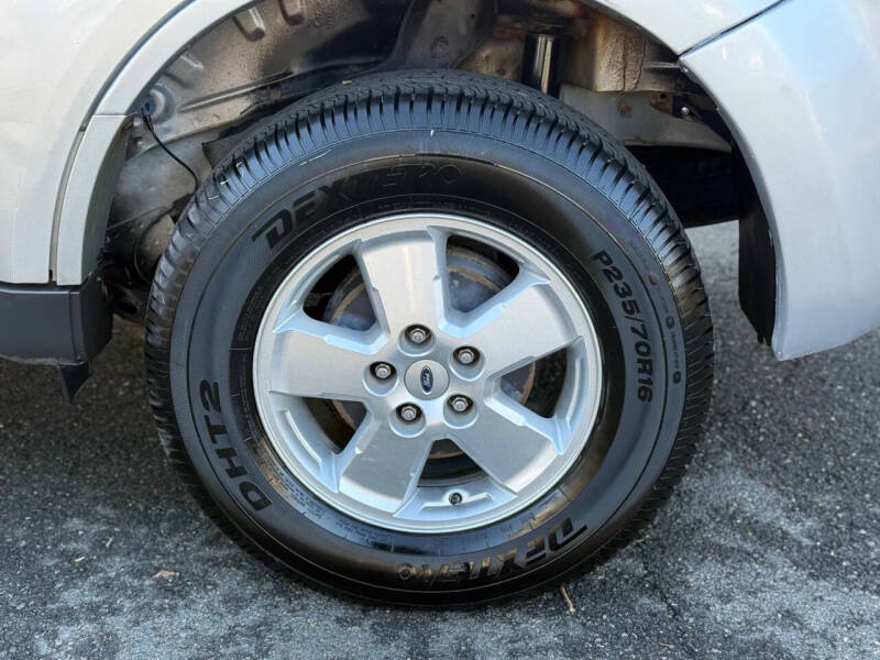 2011 Ford Escape XLS