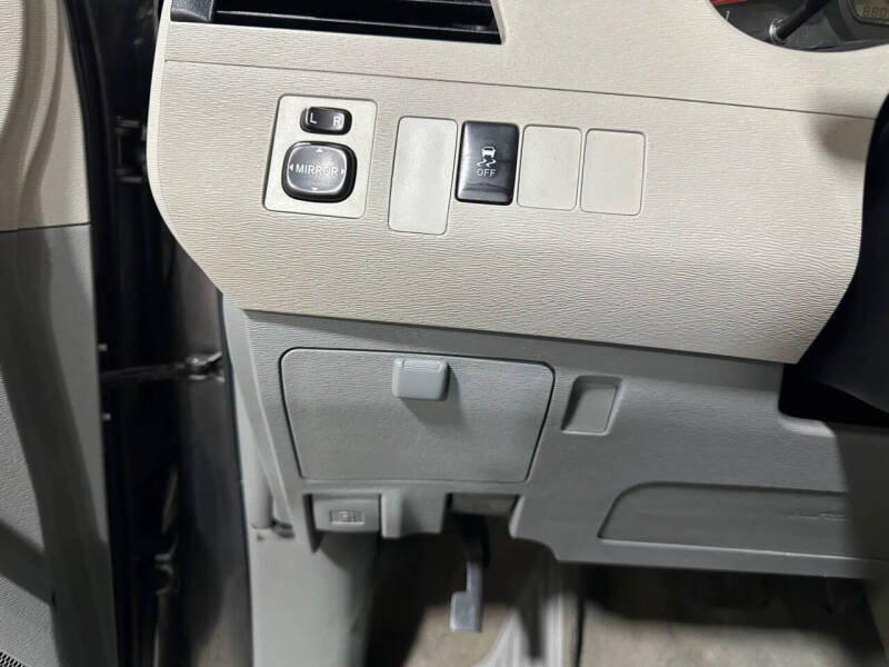 2012 Toyota Sienna