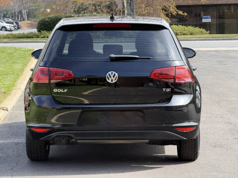 2016 Volkswagen Golf TSI S