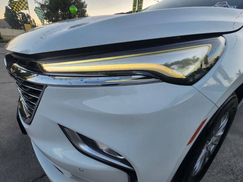 2022 Buick Enclave Essence