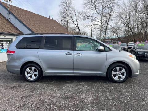2014 Toyota Sienna