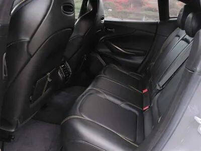 2021 Aston Martin DBX