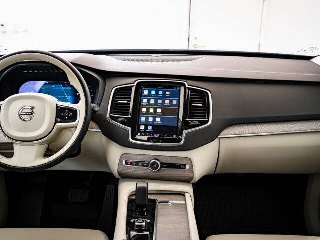 2023 Volvo XC90 B6 Plus Bright Theme 6P