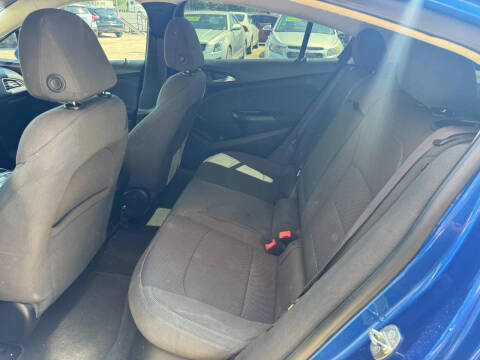 2017 Chevrolet Cruze LT Auto