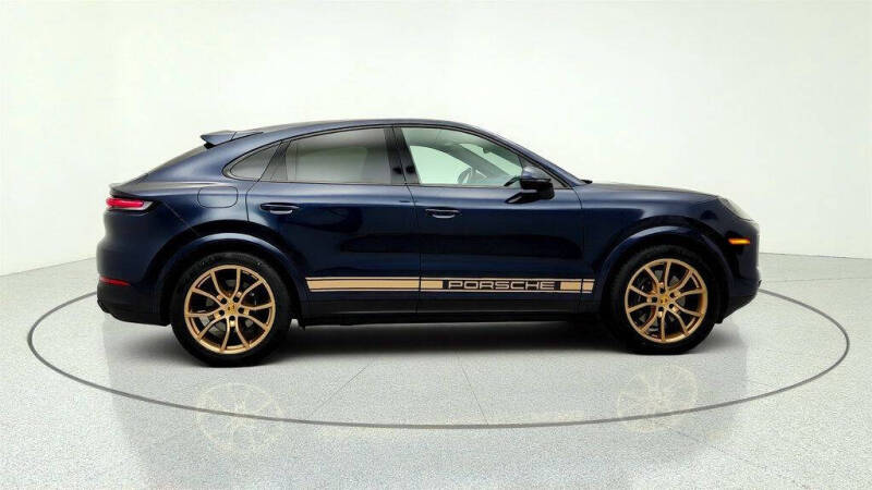 2024 Porsche Cayenne Coupe