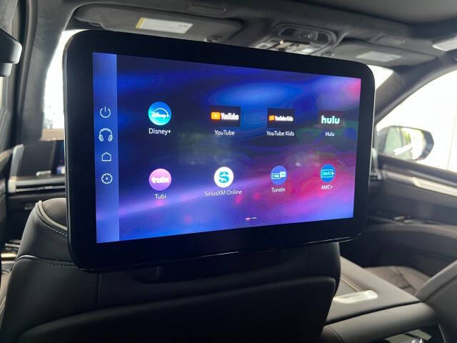2025 Cadillac Escalade-V
