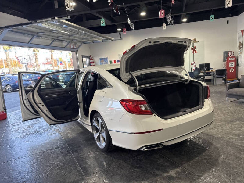 2018 Honda Accord Touring