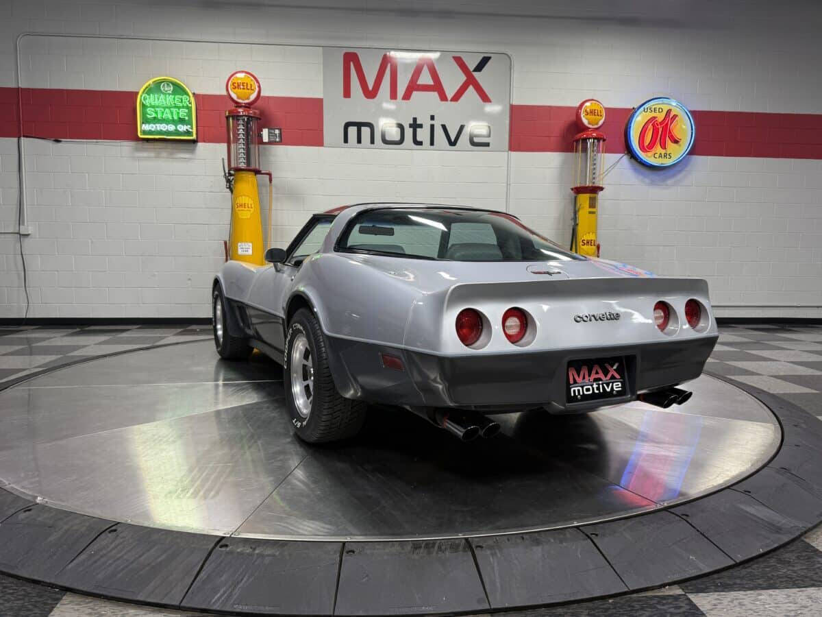 1981 Chevrolet Corvette 27