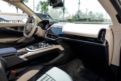 2026 Aston Martin DBX 707