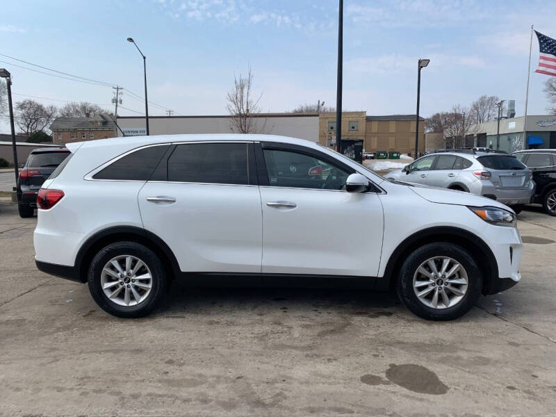 2019 Kia Sorento LX