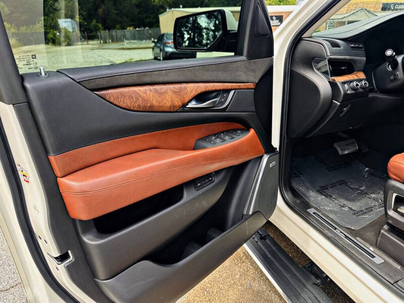 2015 Cadillac Escalade Premium