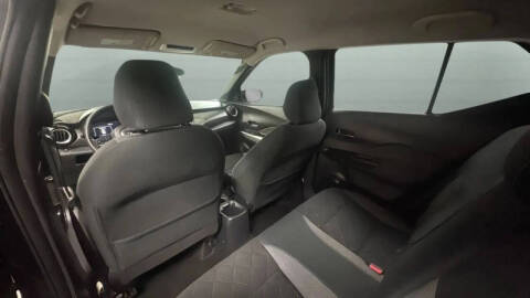 2019 Nissan Kicks SV
