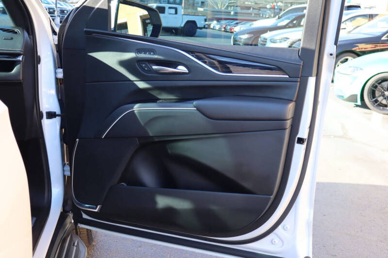 2021 Cadillac Escalade Sport