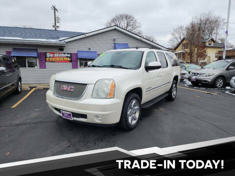 2012 GMC Yukon XL for sale at First  Autos - First Autos in Rockford IL