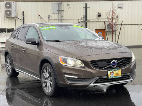 2016 Volvo V60 Cross Country T5 Platinum