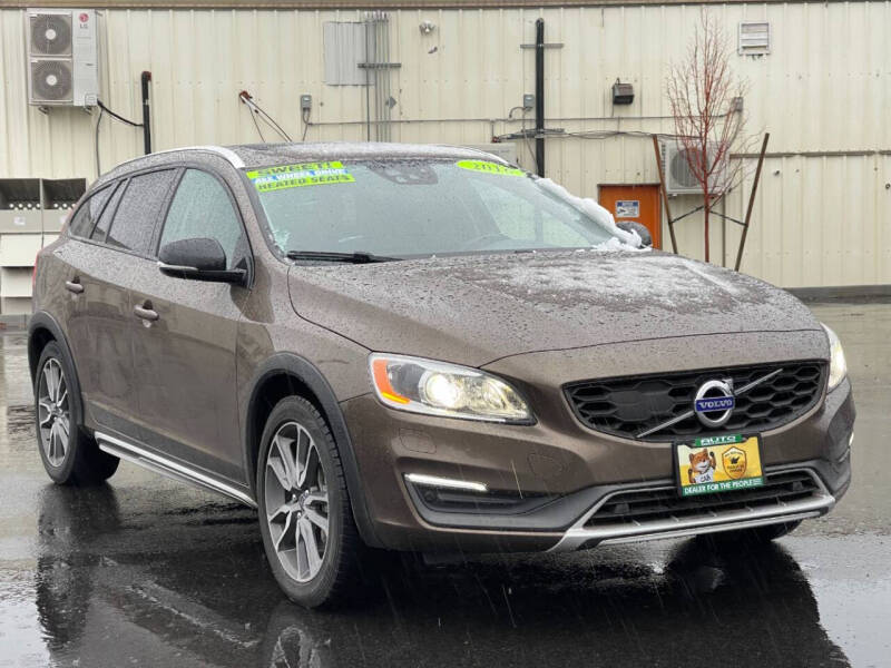 2016 Volvo V60 Cross Country T5 Platinum