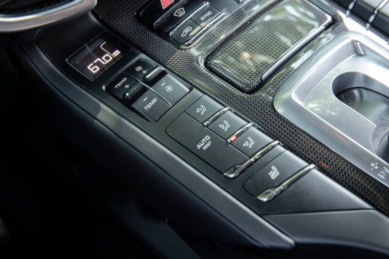 2014 Porsche Cayenne Turbo S