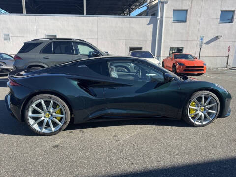 2025 Lotus Emira V6 Base