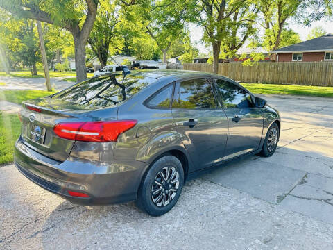 2018 Ford Focus S